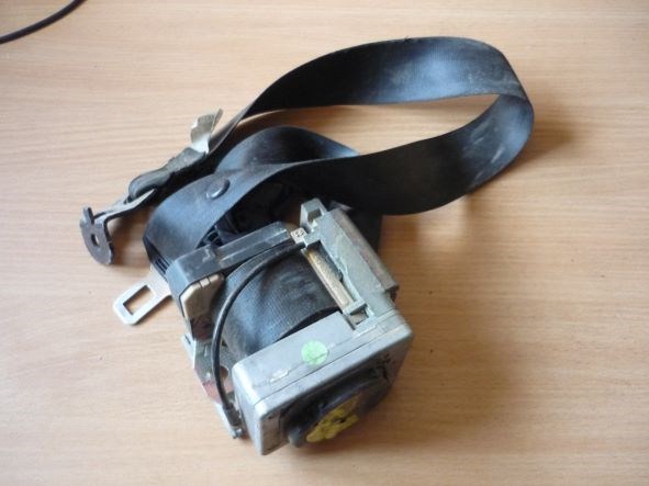 Ремені безпеки 1U4857702C041 VAG