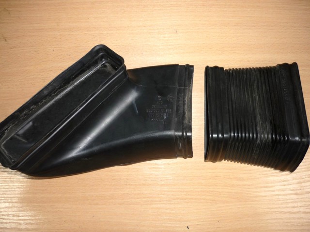 Повітроприймач 3B0129565 VAG