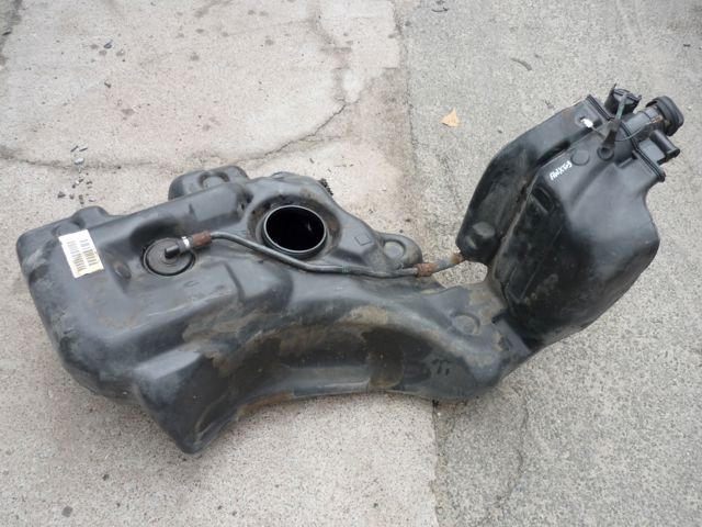 Бак паливний Фольксваген Пассат B5