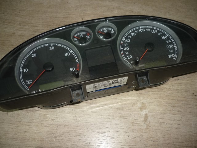 Покажчик напруги (вольтметр) 3B0920827A VAG