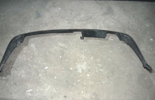 Фартух заднього бампера 3B9807521B41 VAG