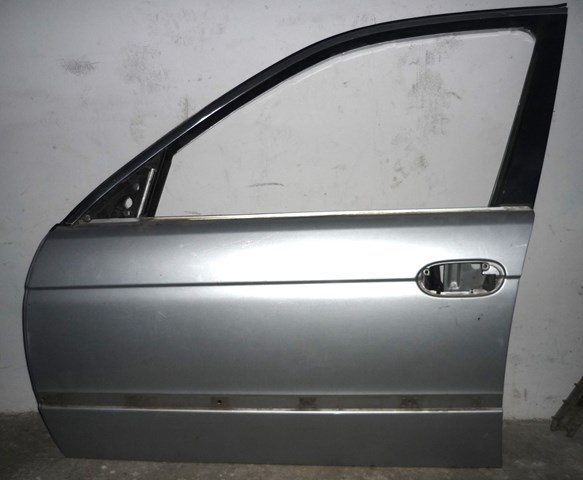 Дверь передня ліва 41518216817 BMW