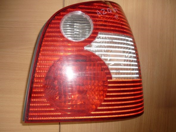 Ліхтар задній правий 6Q6945096G VAG