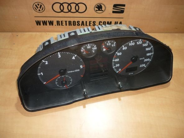 Щиток приладів додатковий 8D0919034X VAG