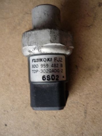Клапан тиску кондиціонера 8D0959482B VAG