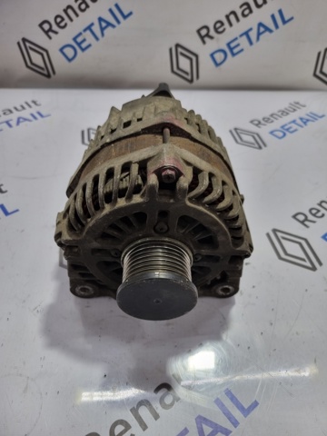 Авто генератор 0986083560 BOSCH