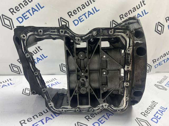 Піддон масляний картера двигуна, верхня частина 110172951R RENAULT