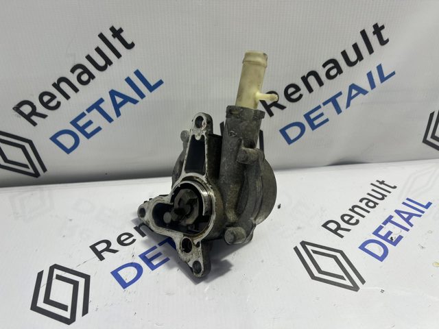 Насос вакуумний 146508418R RENAULT
