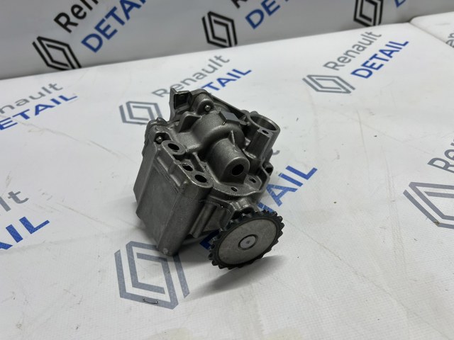 Насос масляний 150003601R RENAULT