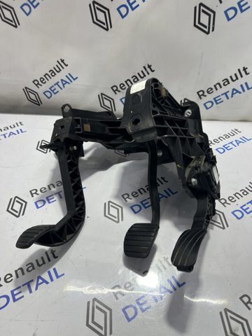 Педаль акселератора 180101626R RENAULT