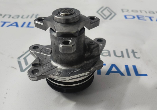 Водяний насос 210108796R RENAULT