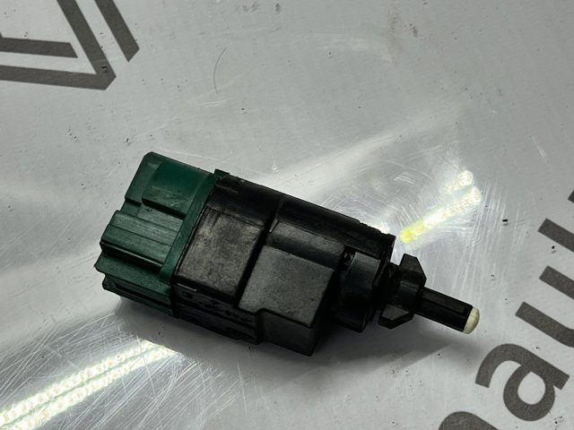 Датчик педалі гальма 253203383R RENAULT