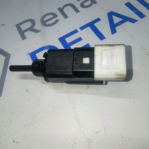 Датчик включення стопсигналу 253205115R RENAULT