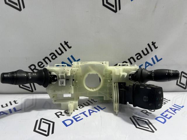 Перемикачі 255679073R RENAULT