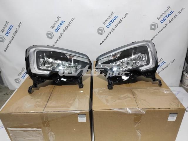 Фара комбінована, передня 260105567R RENAULT
