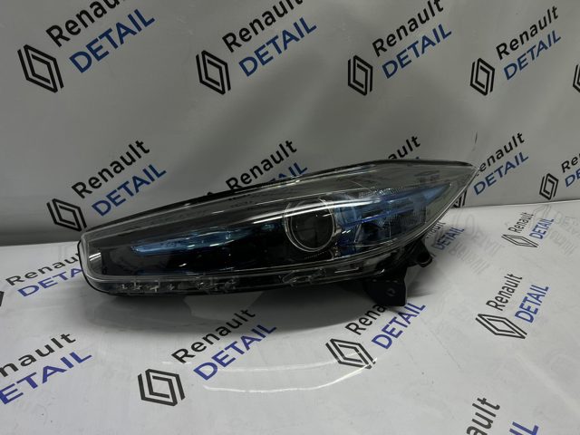 Фара ліва передня 260609522R RENAULT