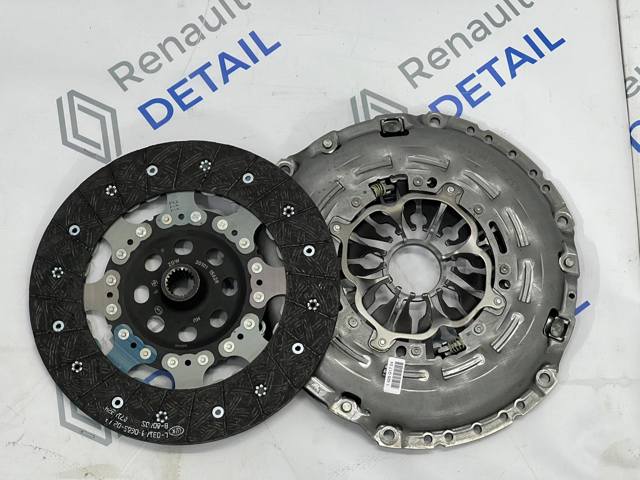 Комплект зчеплення  302057116R RENAULT
