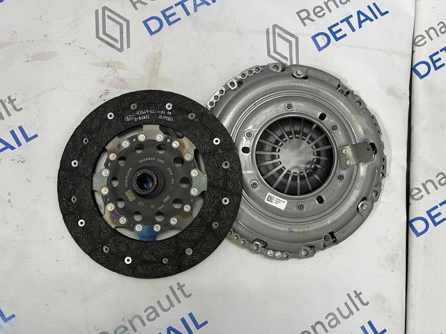 Комплект зчеплення  302059977R RENAULT