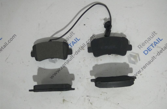 Комплект задніх колодок 440603321R RENAULT