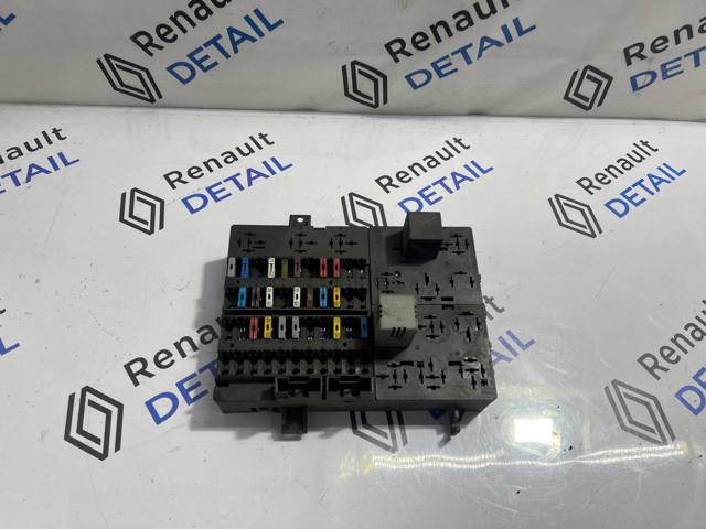 Монтажний блок 7703297587 RENAULT