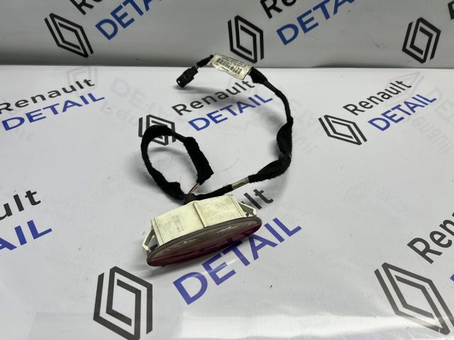 Плафони внутрішнього освітлення 8200003263 RENAULT