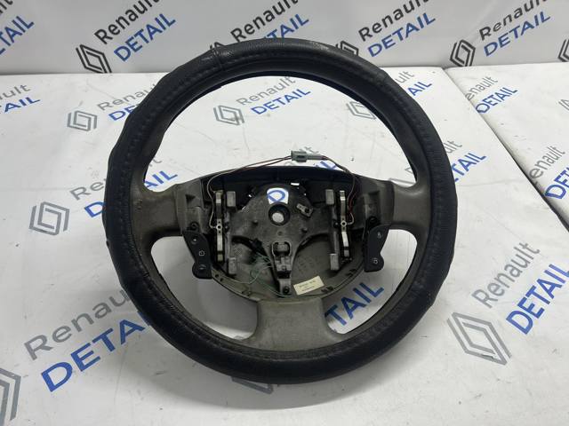 Рульове колесо 8200106306 RENAULT