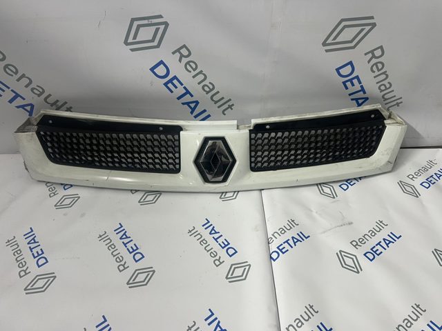 Решітка 8200233765 RENAULT