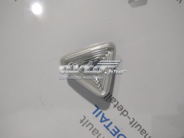 Поворітель повороту на крилі 8200439492 RENAULT