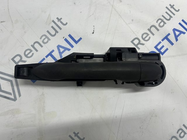 Тримач зовнішньої ручки дверей, передньої правої 8200497590 RENAULT