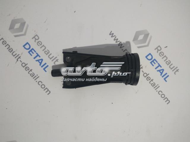 Горловина маслозаливна 8200722806 RENAULT