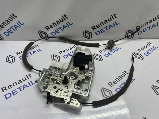 Замок дверей бічних зсувних лівих 8200766635 RENAULT