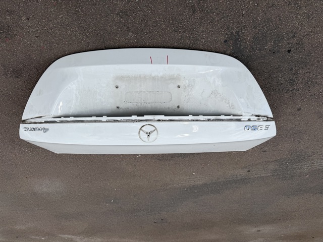 Кришка багажника кузова A2137503400 MERCEDES