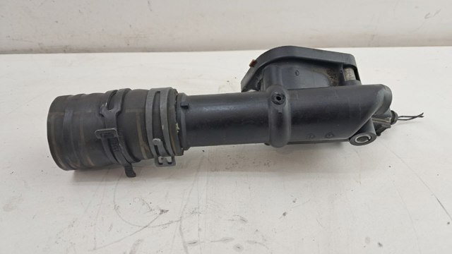 Водопровідна труба 03L121132A VAG