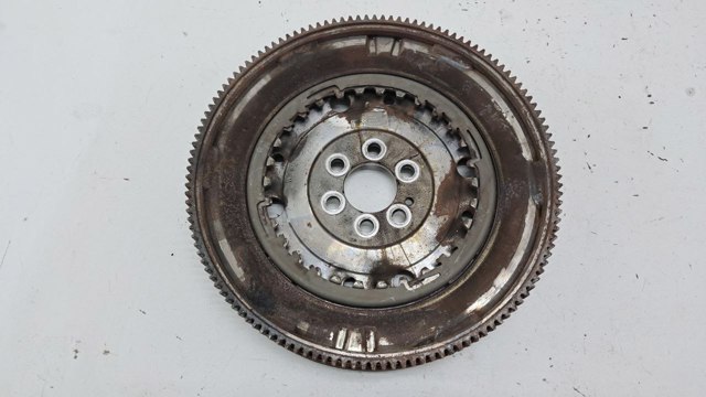 Маховик зчеплення 04C105266F VAG