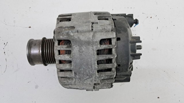 Генератор 04C903023K VAG