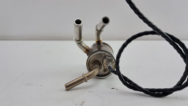 Форсунка вприскування AD BLUE 05L131113H VAG