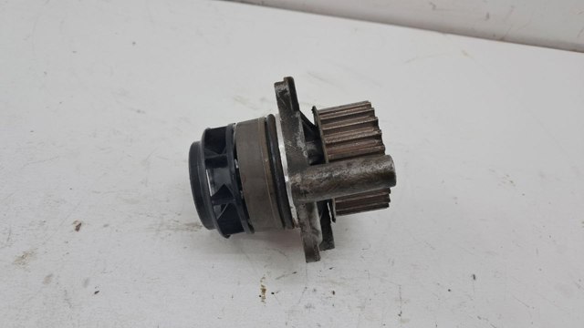 Насос охолодження 06A121031C VAG