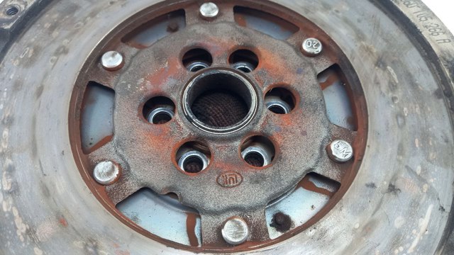 Маховик зчеплення 06D105266A VAG