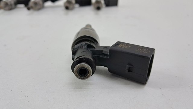 Форсунка інжектора 06E906036E VAG