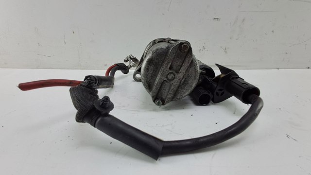Стартер двигуна 0AM911023R VAG