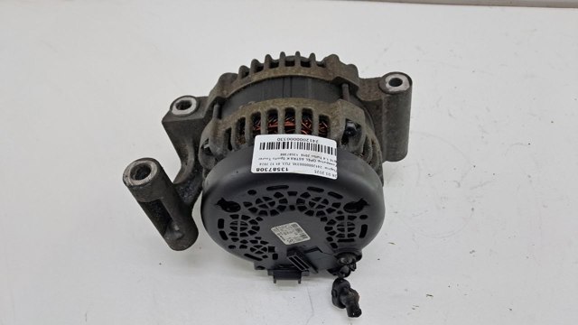 Авто генератор 13587308 OPEL