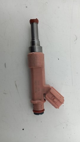 Форсунка дизельна в зборі, розпилювач + тримач 232500T080 TOYOTA
