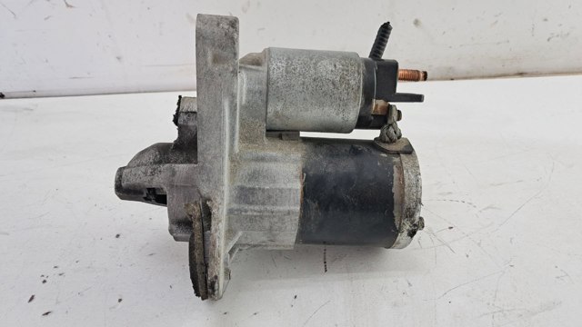 Стартер 233006867R NISSAN