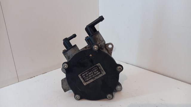 Насос вакуумний 25183189 GM