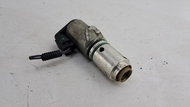 Клапан електромагнітний положення (фаз) розподвала, правий 31216221 VOLVO