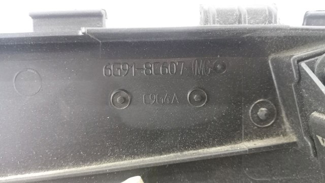 Дифузор радіатора охолодження, в зборі з двигуном і крильчаткою 31293778 VOLVO