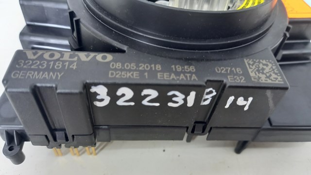 Перемикач підрульовий 32231814 VOLVO