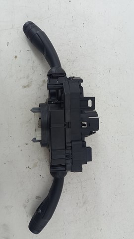 Перемикачі 32275368 VOLVO