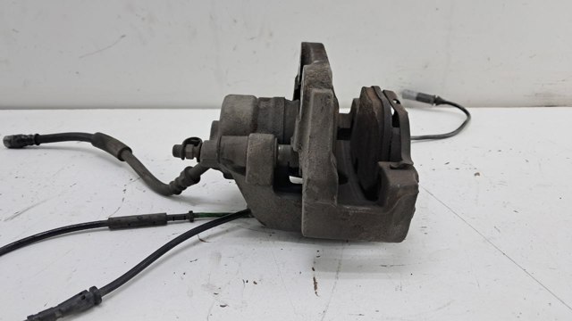 Супорт гальмівний задній правий 34216786832 BMW