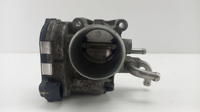 Дросільна заслінка в зборі 3510004200 HYUNDAI
